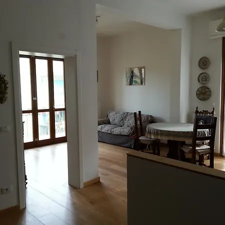 Apartment San Damiano 45 Florence